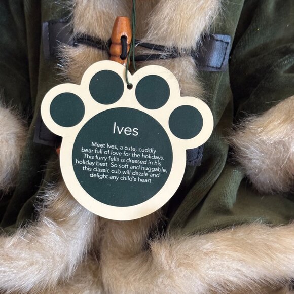 NWT - Bearington Collection “Ives” Plush Teddy Bear Holiday Green Coat & Hat - Picture 2 of 4